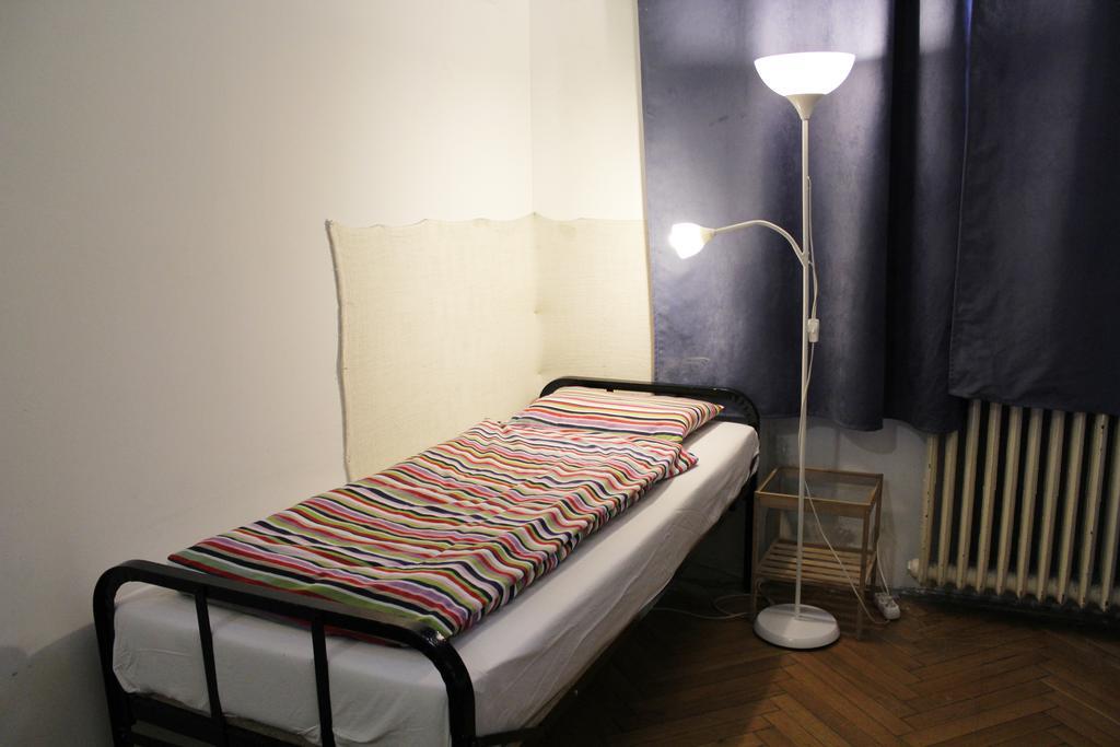Dbc Hostel Budapest Exterior photo