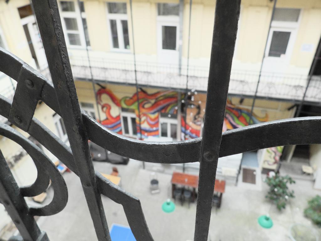 Dbc Hostel Budapest Exterior photo
